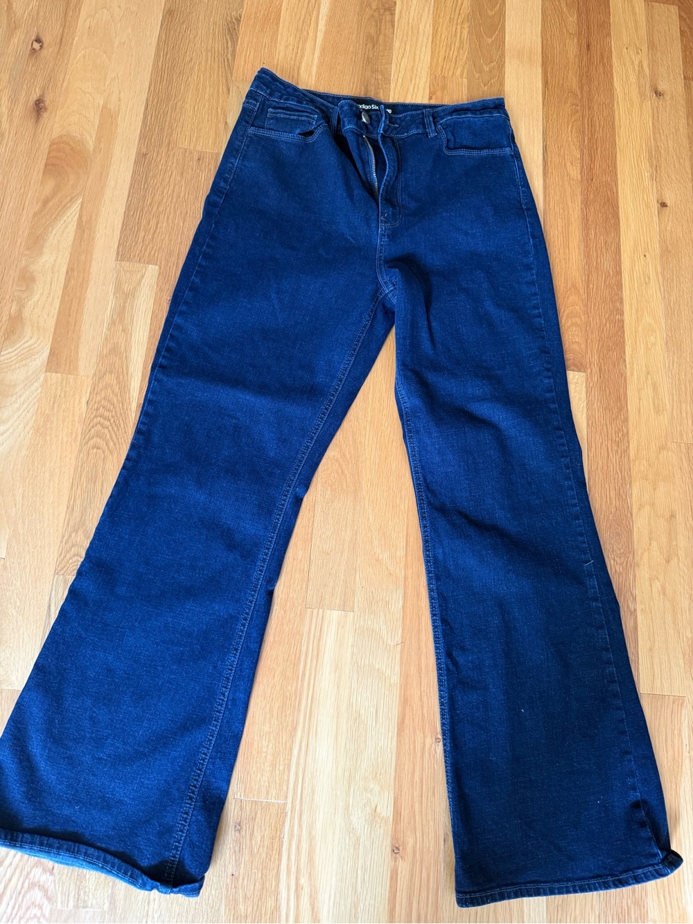 Women’s Dark Blue Flared Jeans- indigo 6